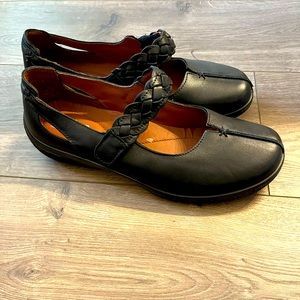 COPY - Hotter Shake Shoes Black